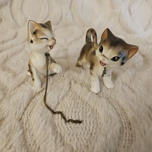 Vintage Lipper and Mann Striped Tabby Kittens Figurines Japan